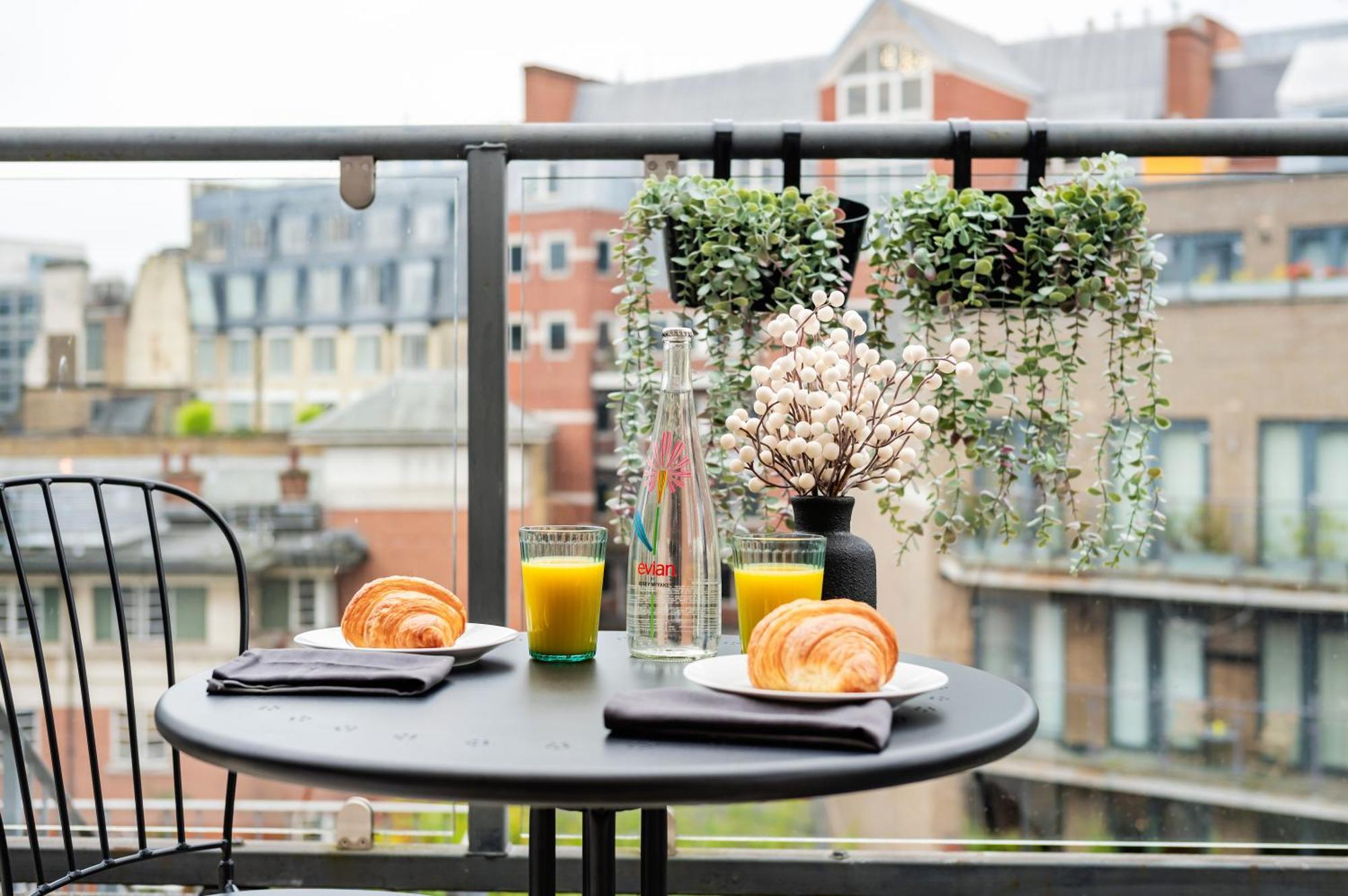 Huge & Central 3 Bedr, 4 Beds, Covent Gdn 런던 외부 사진